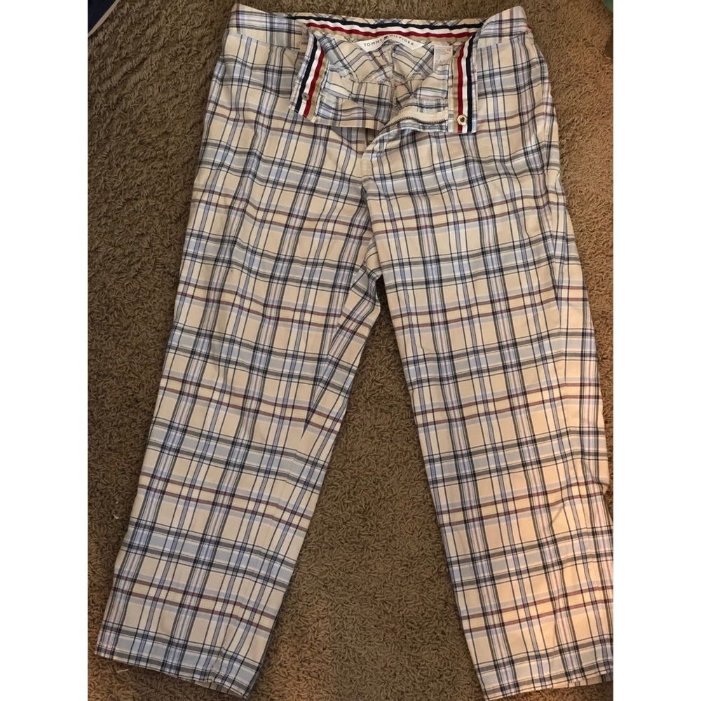 TOMMY HILFIGER plaid capris